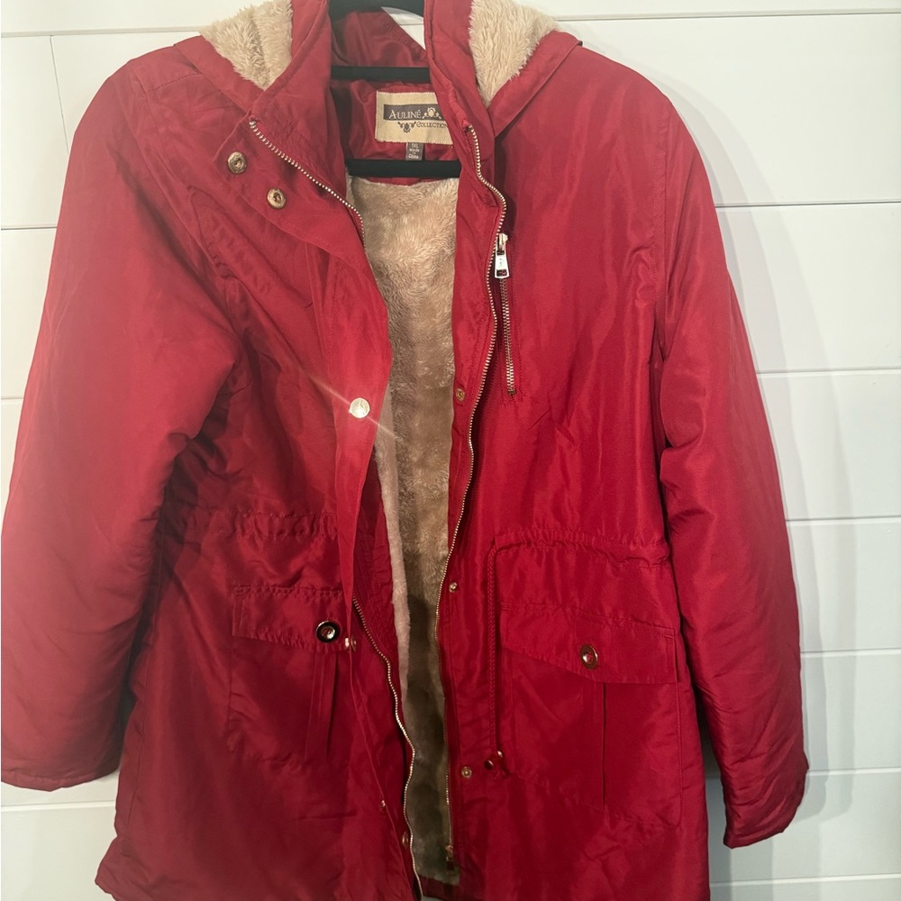Red Cream Ski Jacket with Quilted Design and Weatherproof Shell